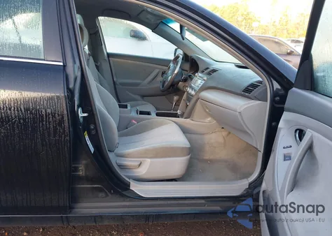 2011 Toyota Camry Le from USA, damaged, VIN 4T1BF3EK4BU226875